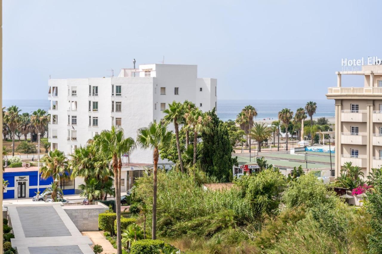 Lujo Frente Al Mar. Luxury On The Beachfront. Motril Esterno foto