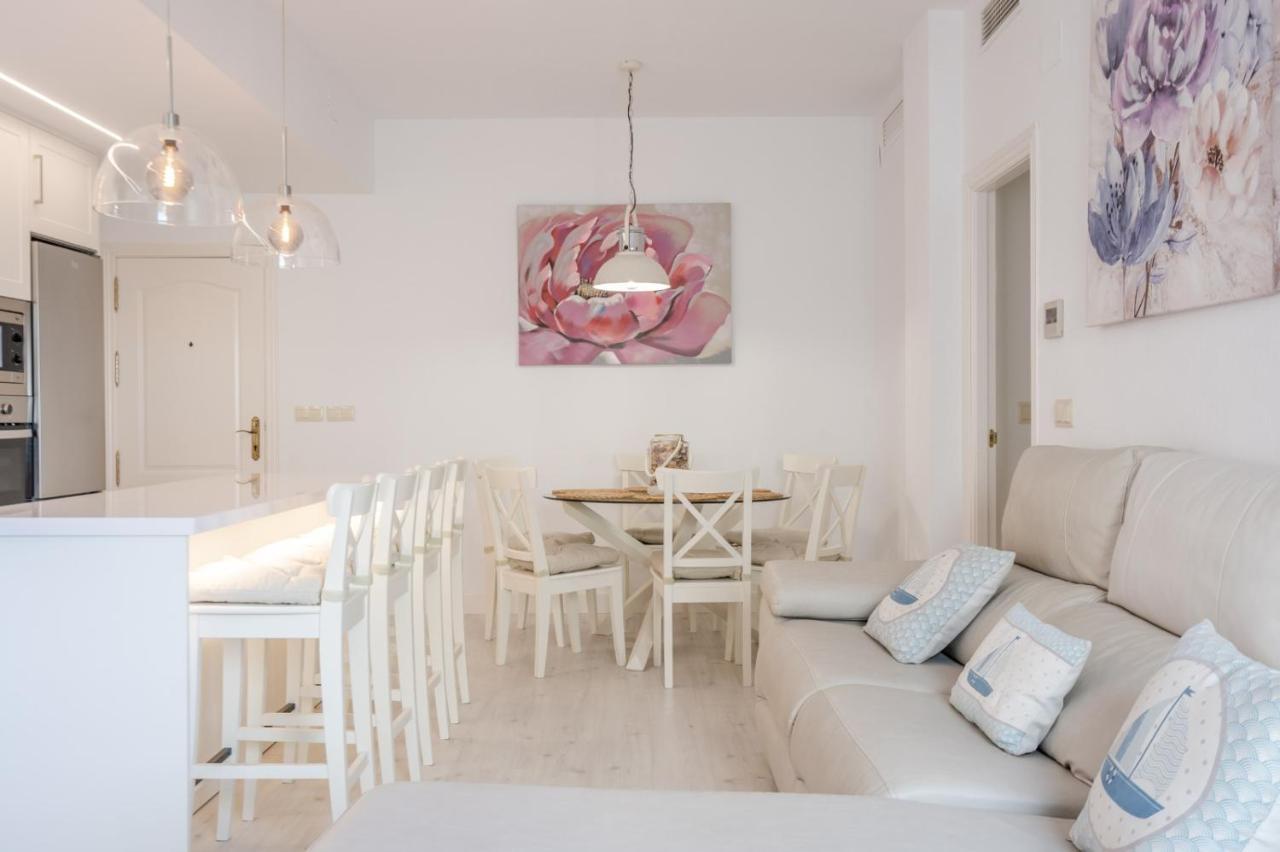 Lujo Frente Al Mar. Luxury On The Beachfront. Motril Esterno foto