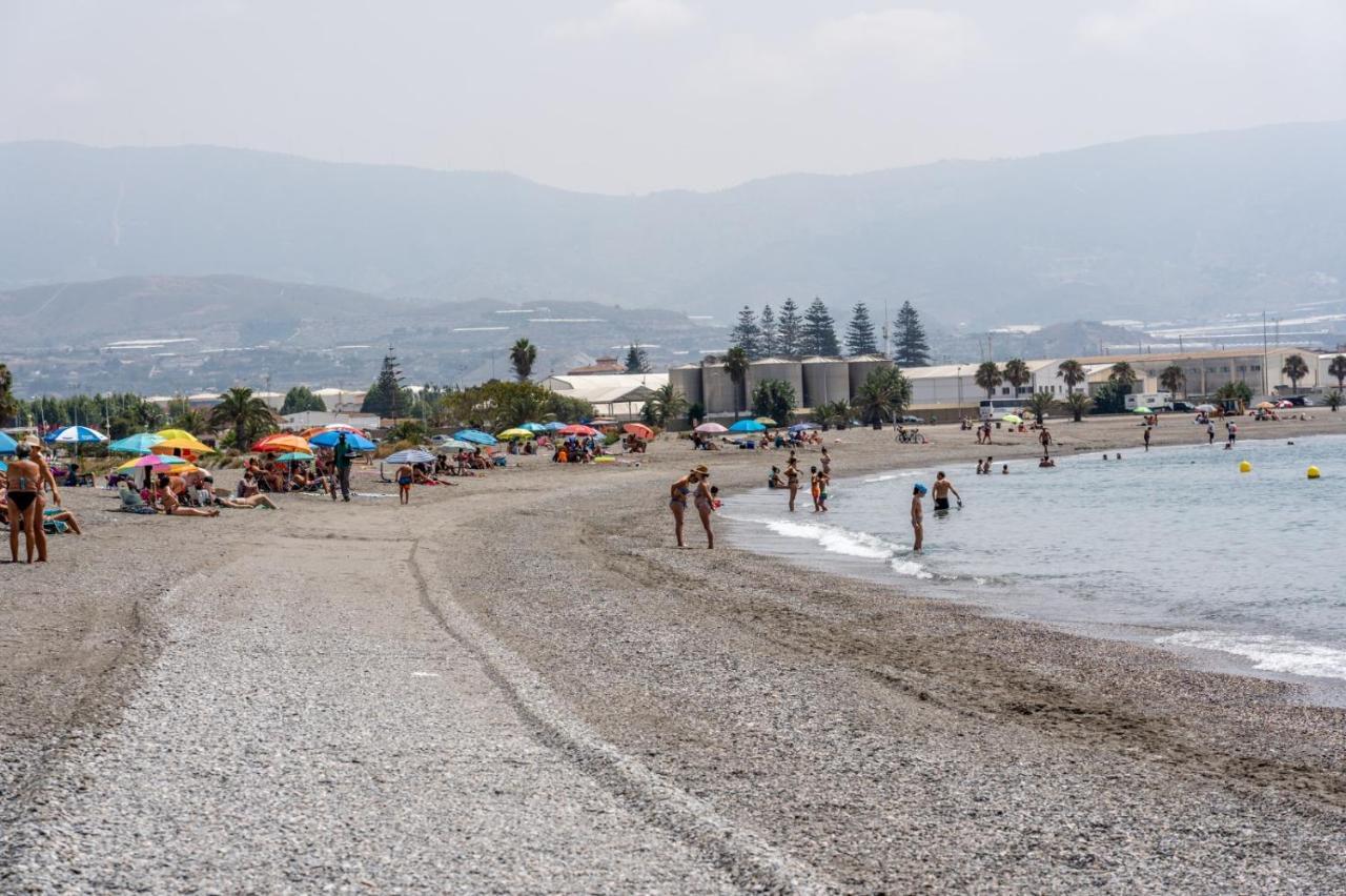 Lujo Frente Al Mar. Luxury On The Beachfront. Motril Esterno foto